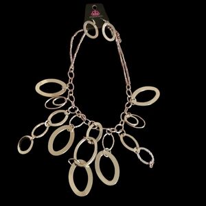 paparazzi Silver Oval Drop Necklace with Matching Earrings